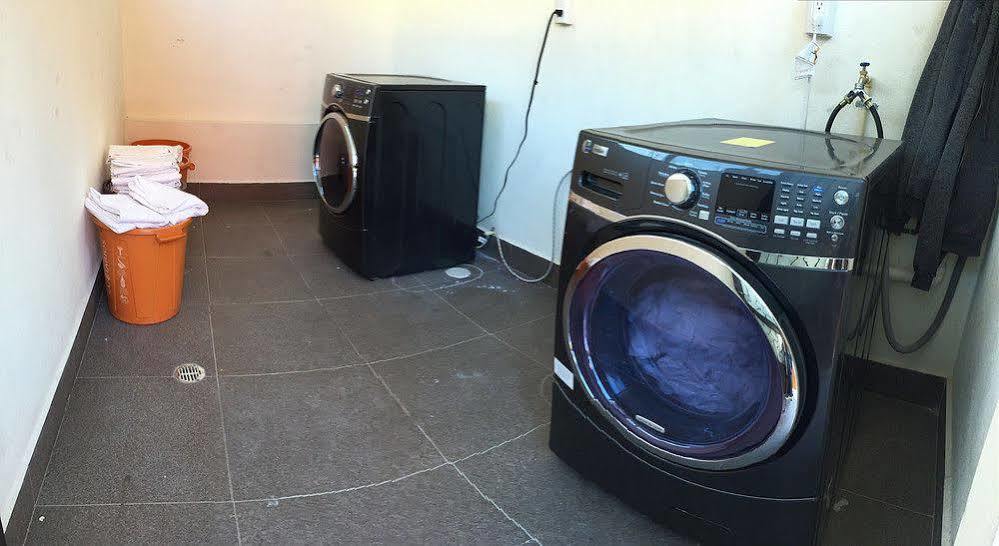Oyo Hostel Oasis Centro Cerca Del Hospital Issste Hospital Jose Ma Morelos 멕시코 시 외부 사진