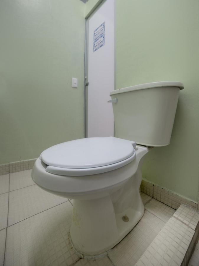 Oyo Hostel Oasis Centro Cerca Del Hospital Issste Hospital Jose Ma Morelos 멕시코 시 외부 사진