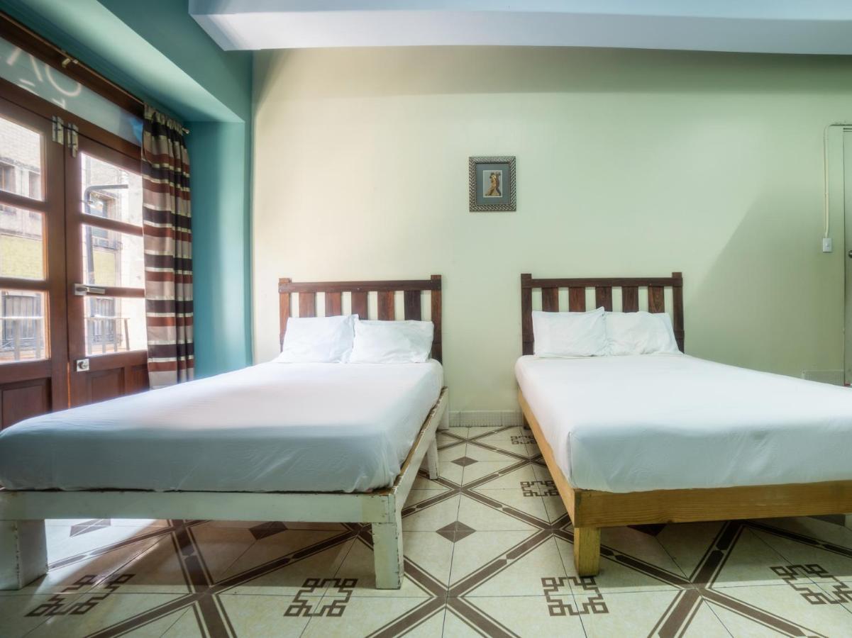 Oyo Hostel Oasis Centro Cerca Del Hospital Issste Hospital Jose Ma Morelos 멕시코 시 외부 사진