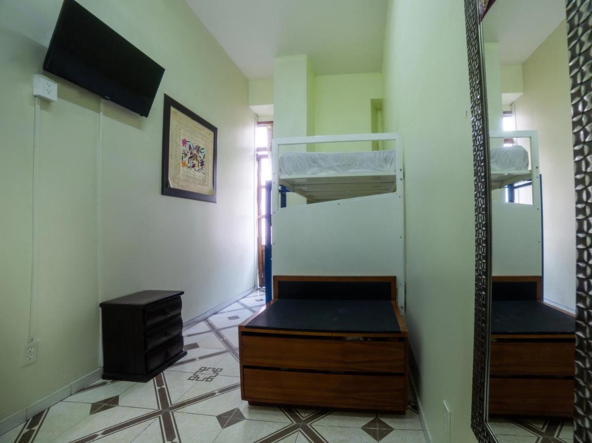 Oyo Hostel Oasis Centro Cerca Del Hospital Issste Hospital Jose Ma Morelos 멕시코 시 외부 사진