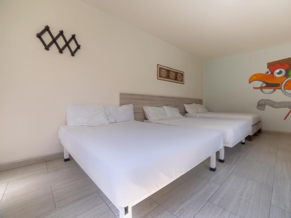 Oyo Hostel Oasis Centro Cerca Del Hospital Issste Hospital Jose Ma Morelos 멕시코 시 외부 사진
