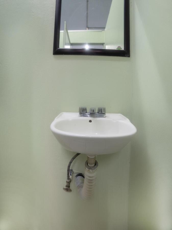 Oyo Hostel Oasis Centro Cerca Del Hospital Issste Hospital Jose Ma Morelos 멕시코 시 외부 사진